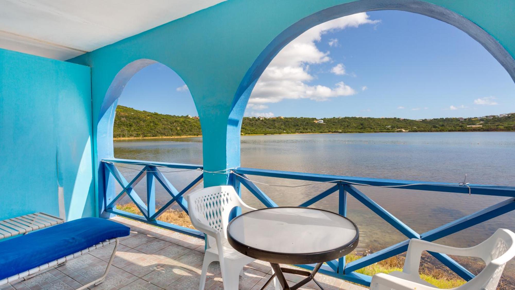 Edwards Guesthouse Sandy Ground Village Экстерьер фото